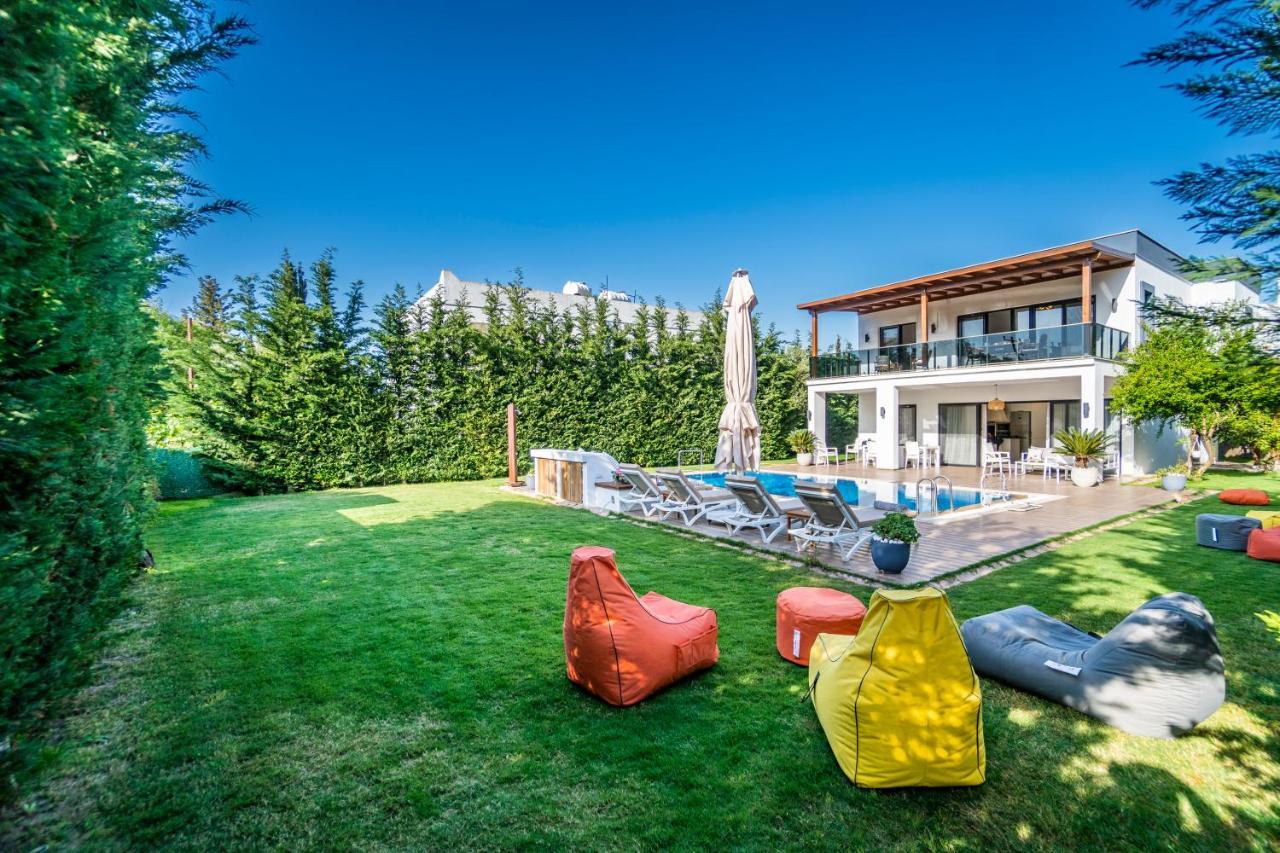 Villa Contemporary Luxury In Yalikavak Center Bodrum