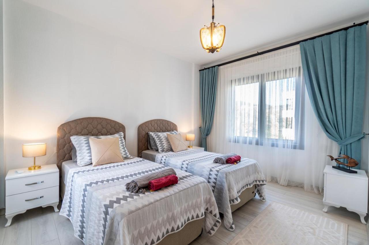 Villa Contemporary Luxury In Yalikavak Center Bodrum