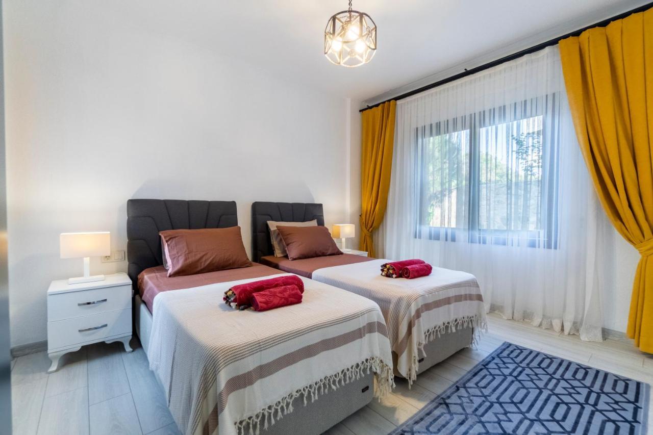 Villa Contemporary Luxury In Yalikavak Center *
