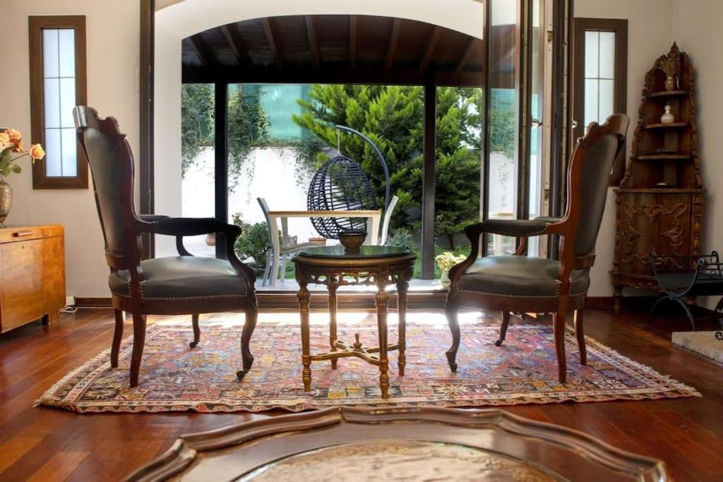 Merkezde Muestakil Havuzlu Villa Bodrum