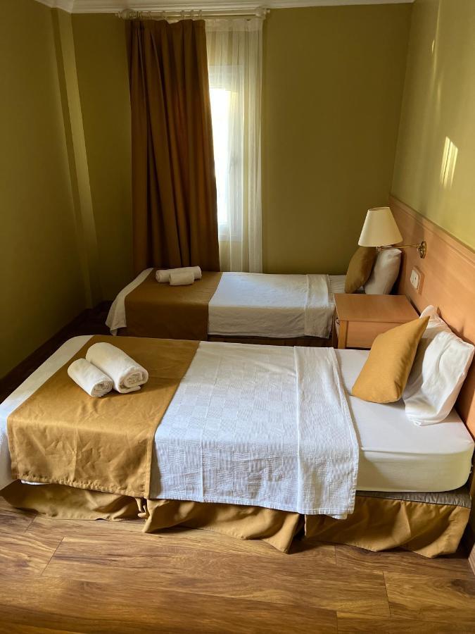 Exen By Weekend Otel