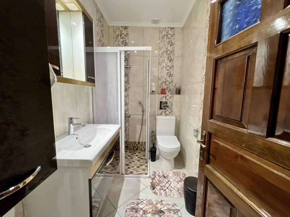 Apartment Refreshing House Close To The With A Sea View And Balcony In