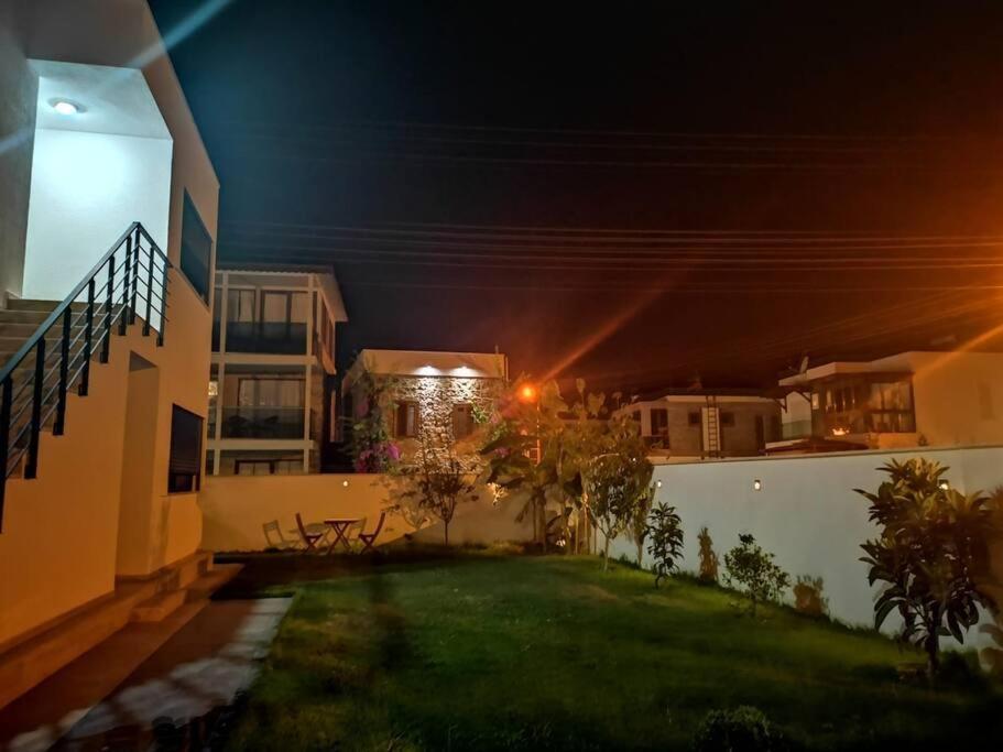 Brand New 2 Bedroom Garden Floor Flat With Pool A1