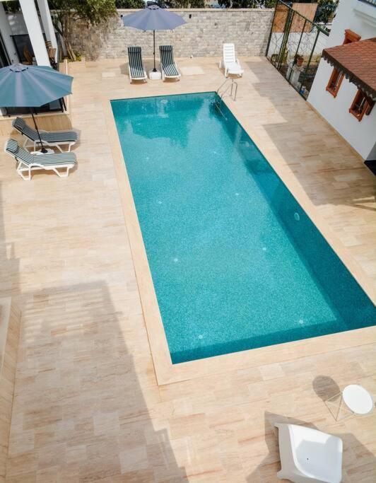 Brand New 2 Bedroom Floor Flat With Pool A2 Apartment *