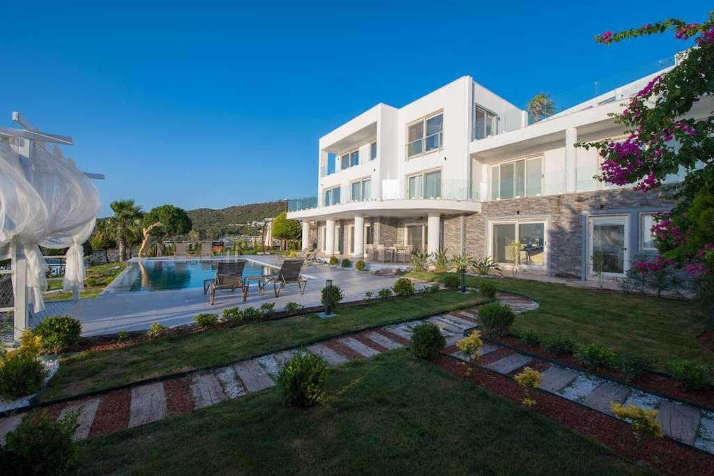 Front Super Boss 2 Bodrum