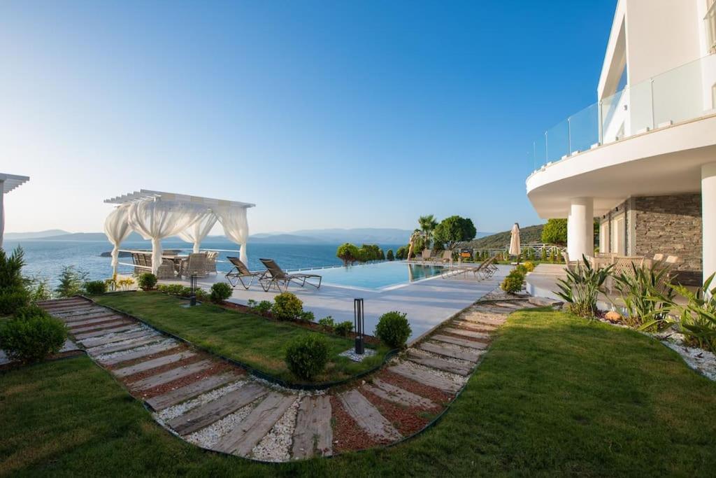 Front Super Boss 2 * Bodrum