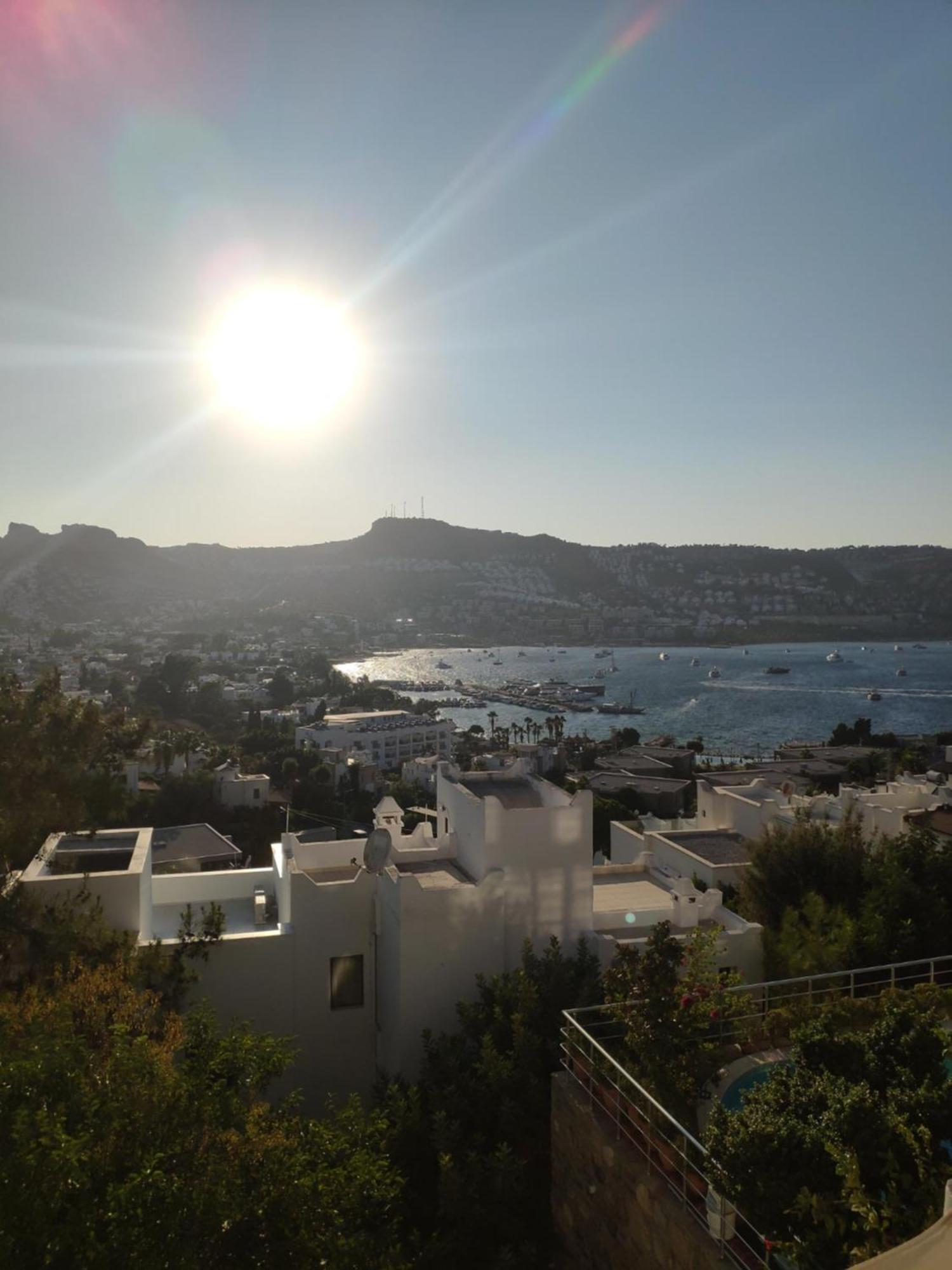 Villa Gündoğan Koyu Havuzlu Site *