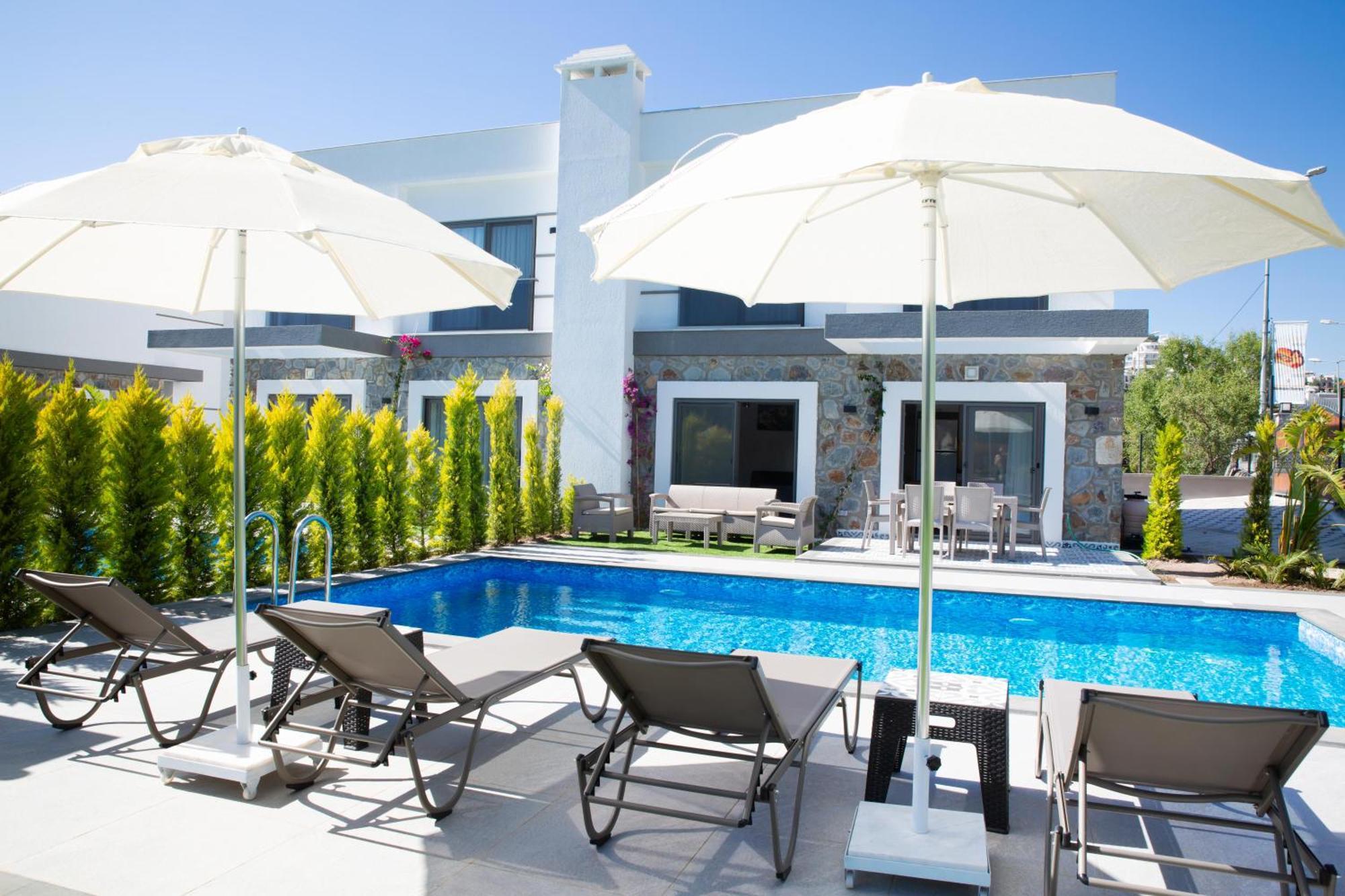 Bd4109 Two Bedroomedvilla Withpool Inbodrumyalikavak Bodrum