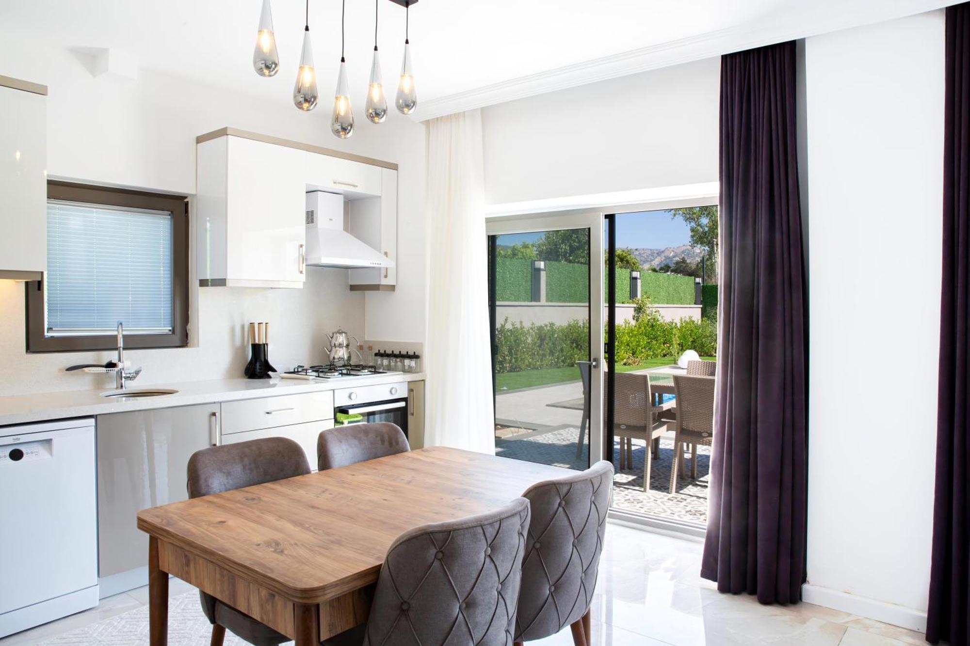 Bd4109 Two Bedroomedvilla Withpool Inbodrumyalikavak Bodrum