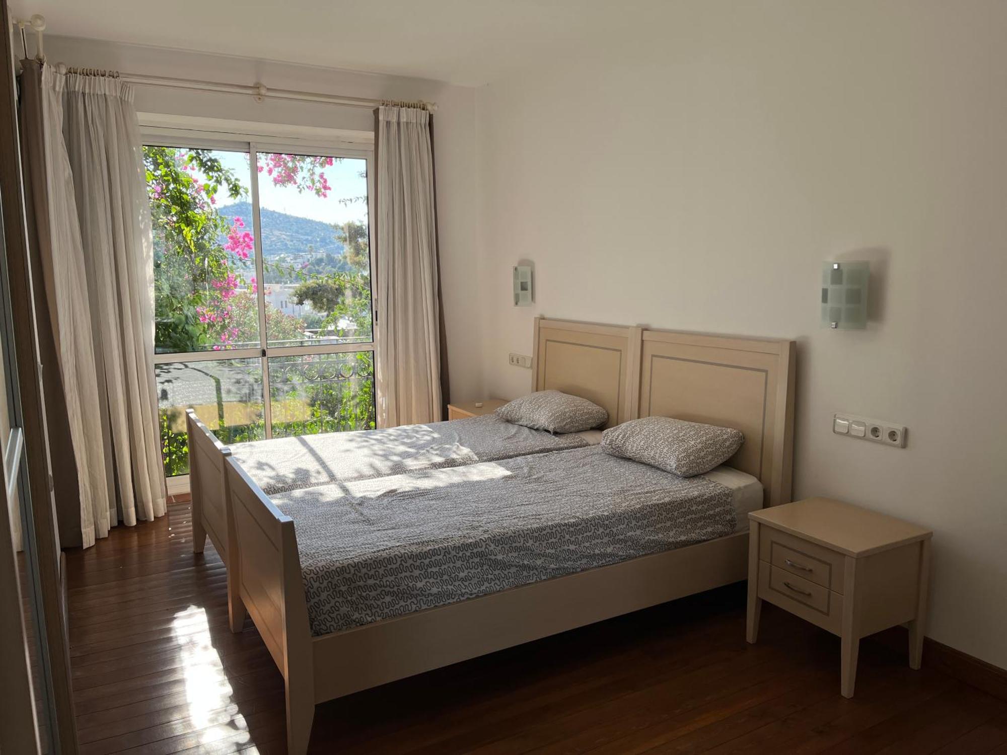 Triplex With Private Pool And Garden Villa Bodrum