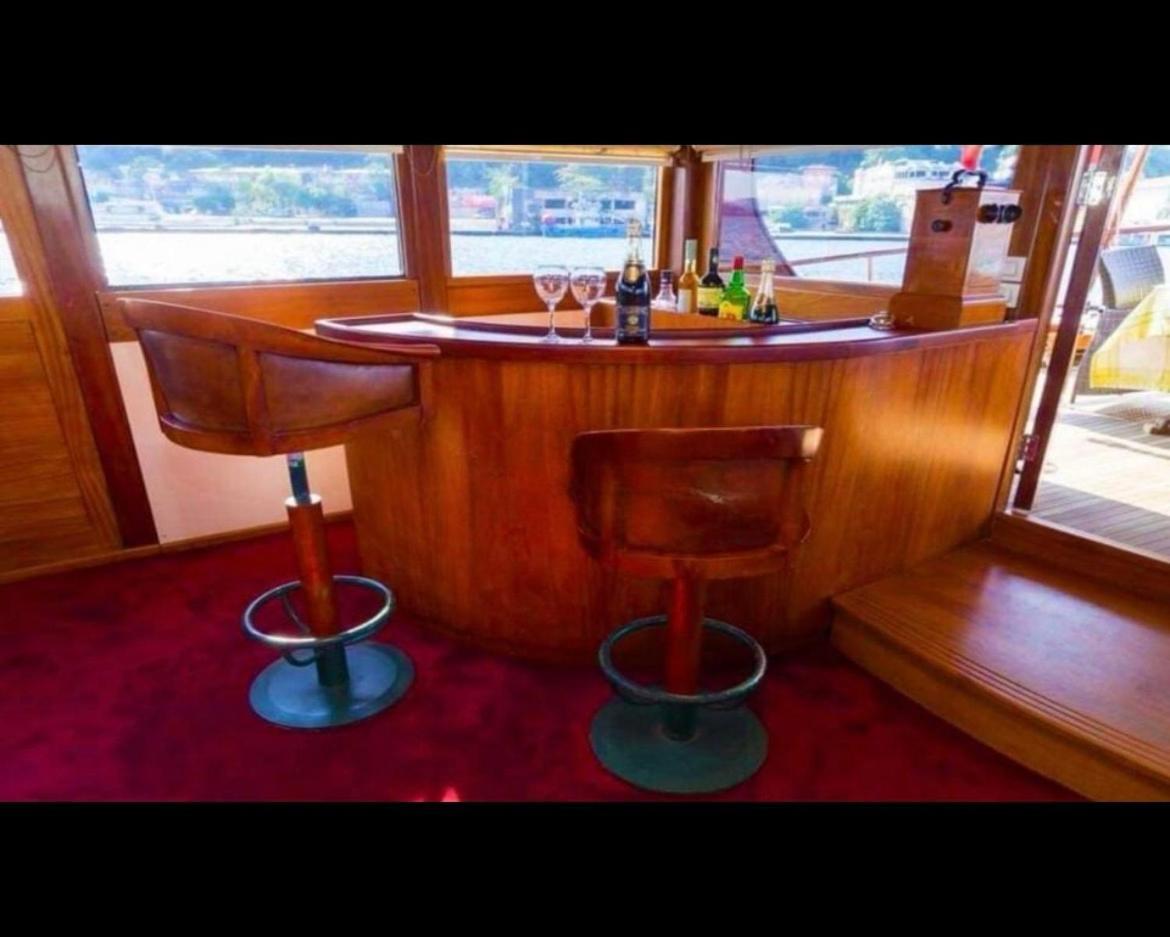 Botel Markus,mandalina,teknesi