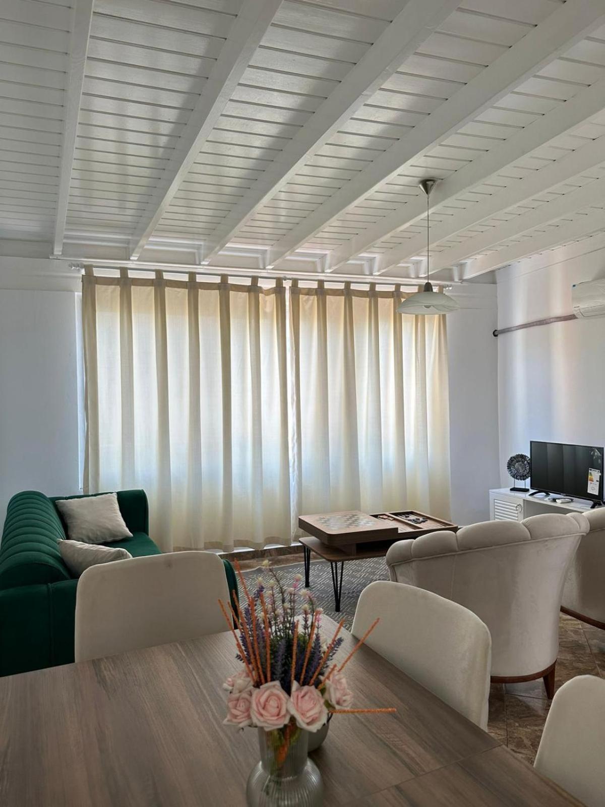 Miya Homes Aparthotel *