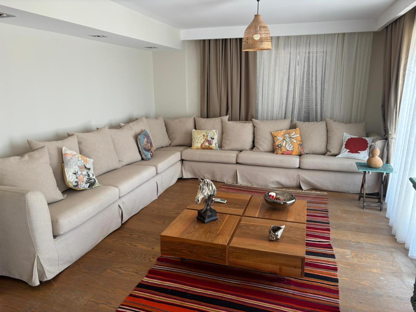 Hotel La Local House &