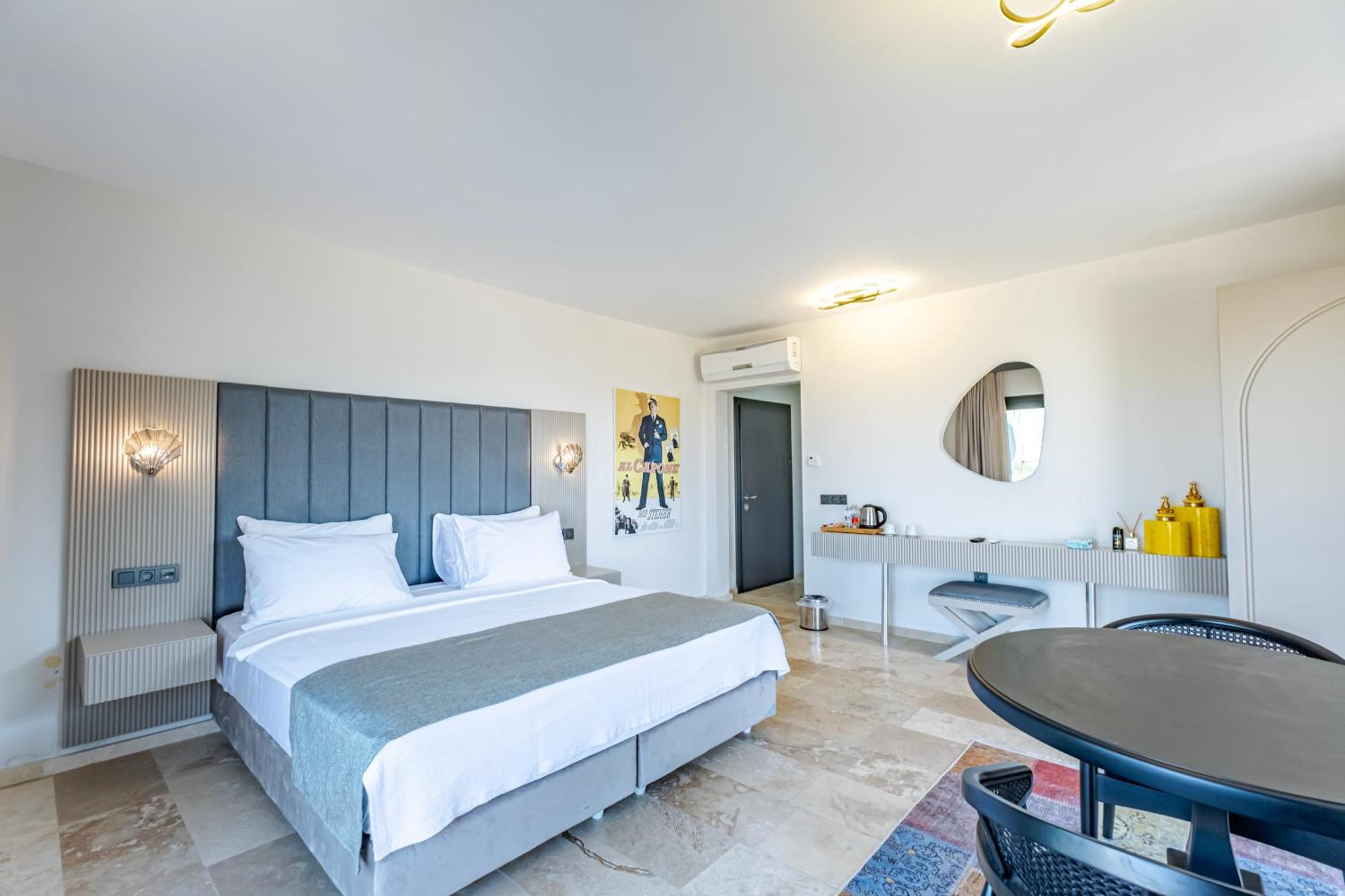 Hotel Bombien Luxury 4*