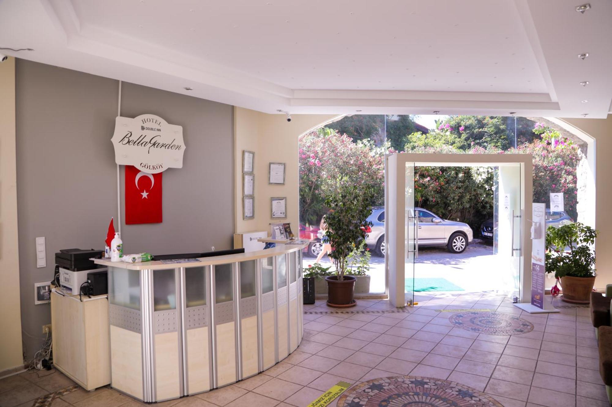 Bella Garden Hotel 4*