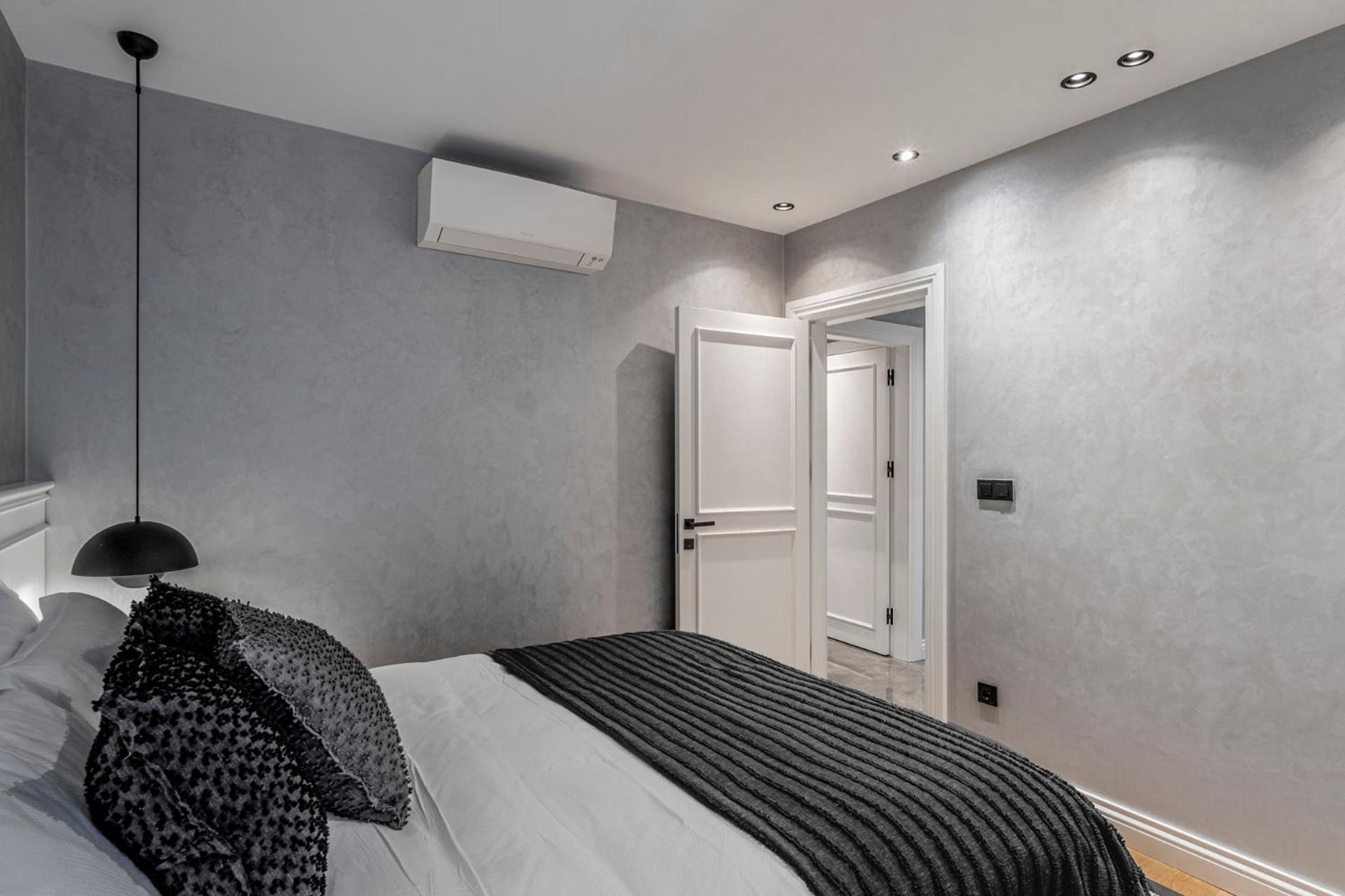 Otel Ena Boutique & Residences 4*