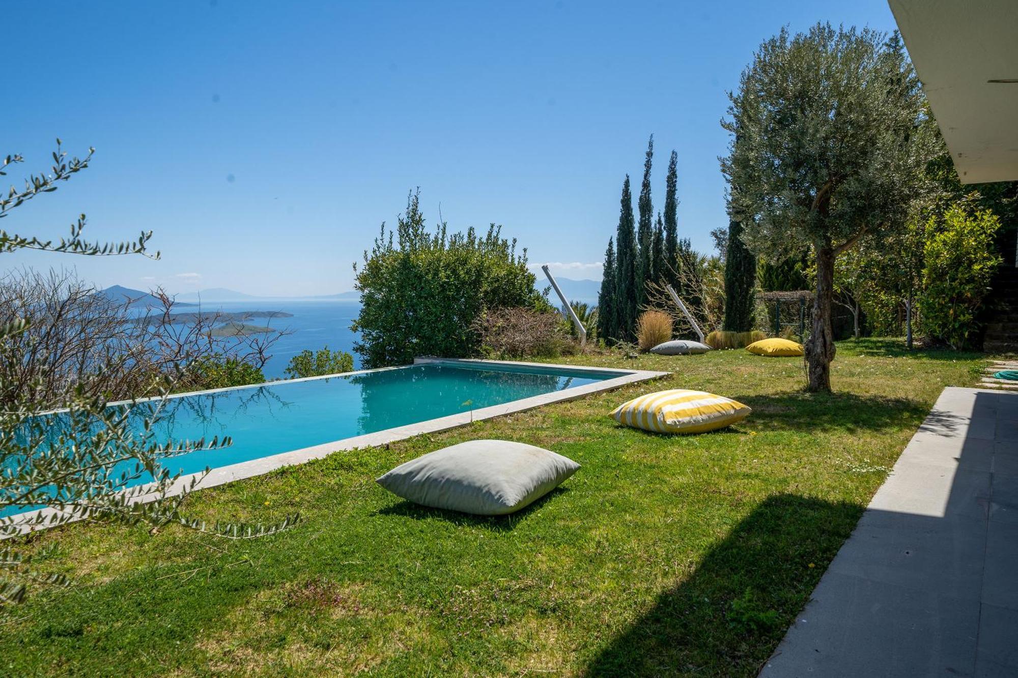 Villa Stunning Sea View & Private Garden In Bodrum
