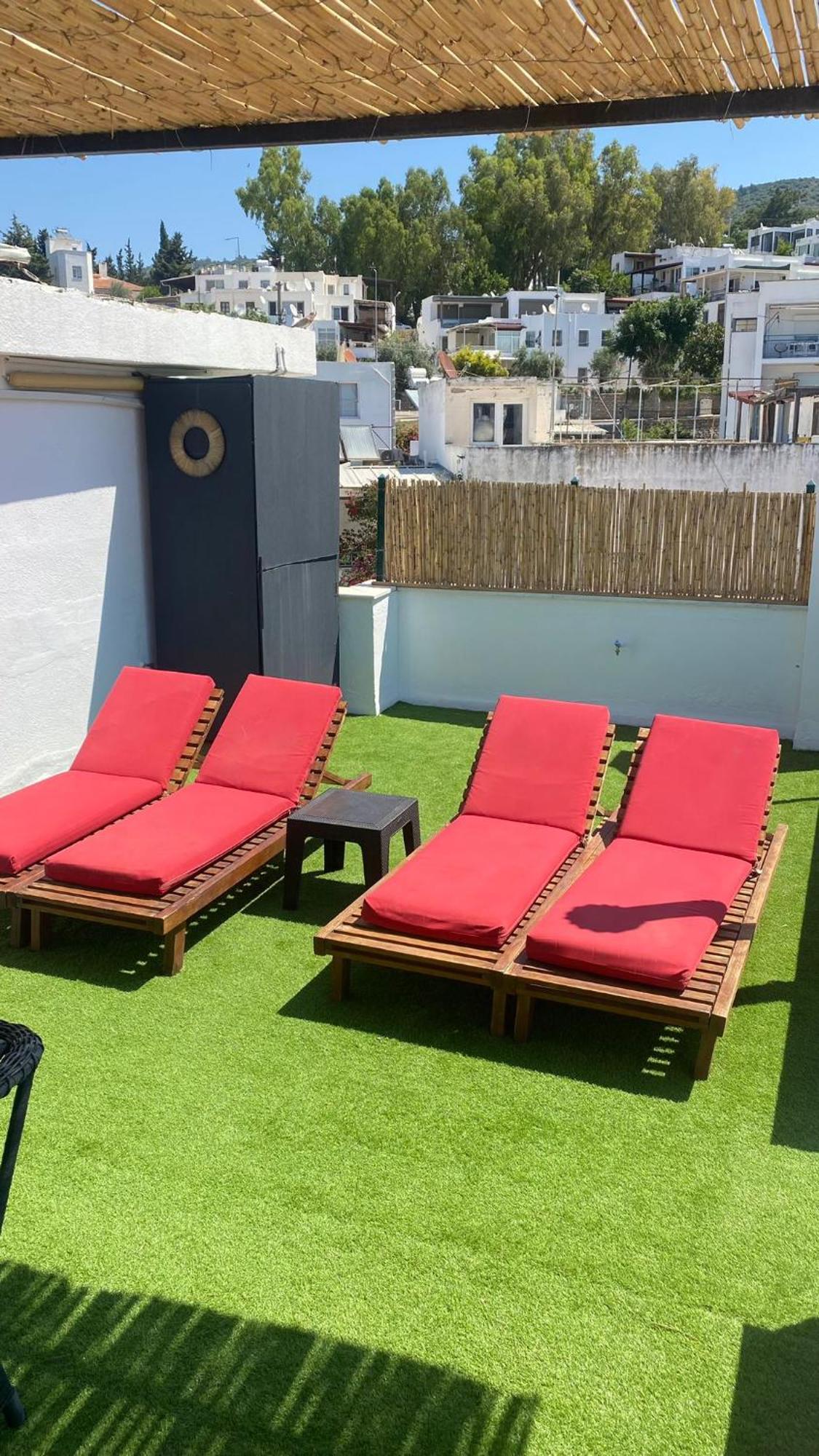 Loca Centre Apartment