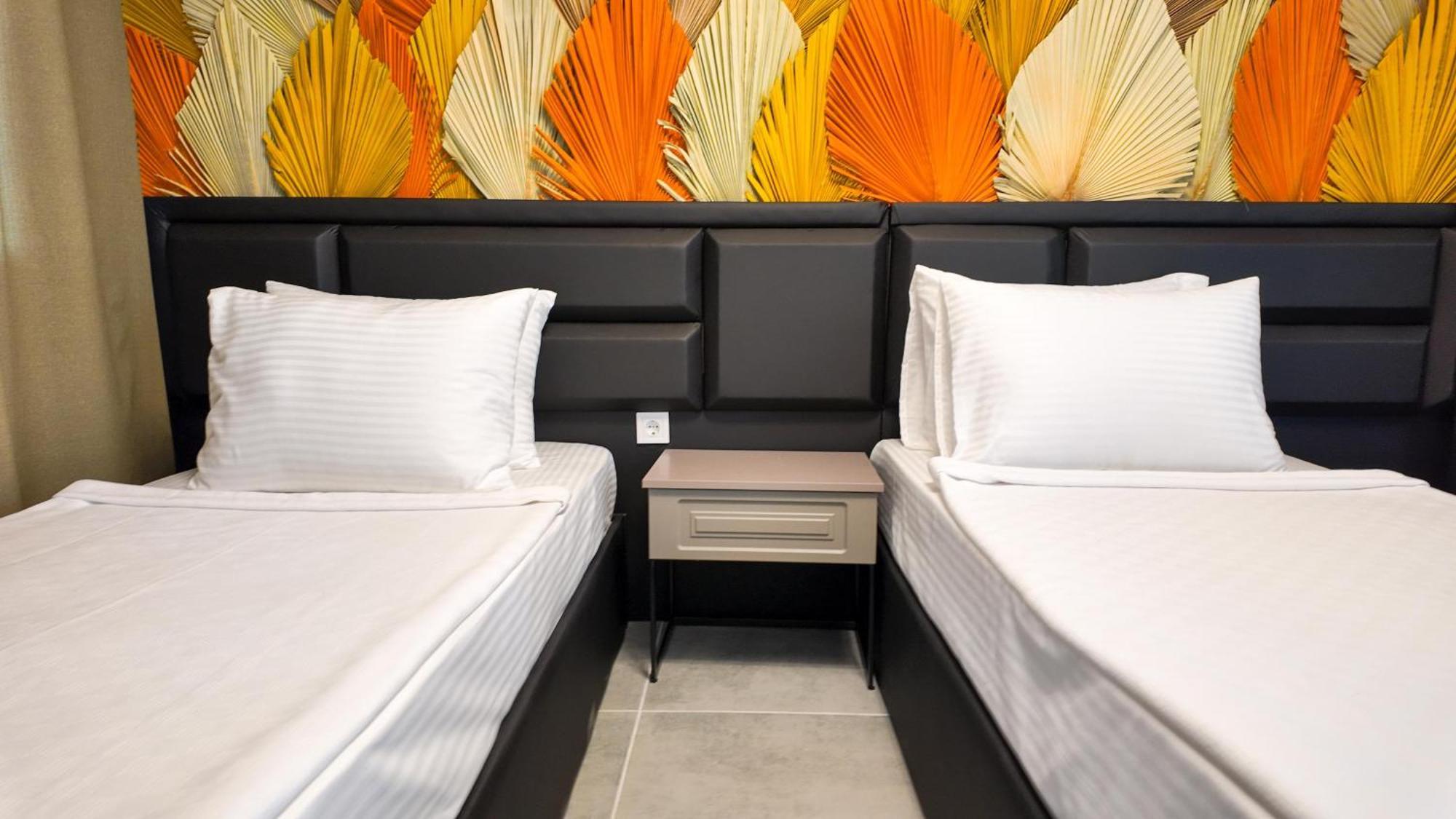 Hotel Lizbonia *