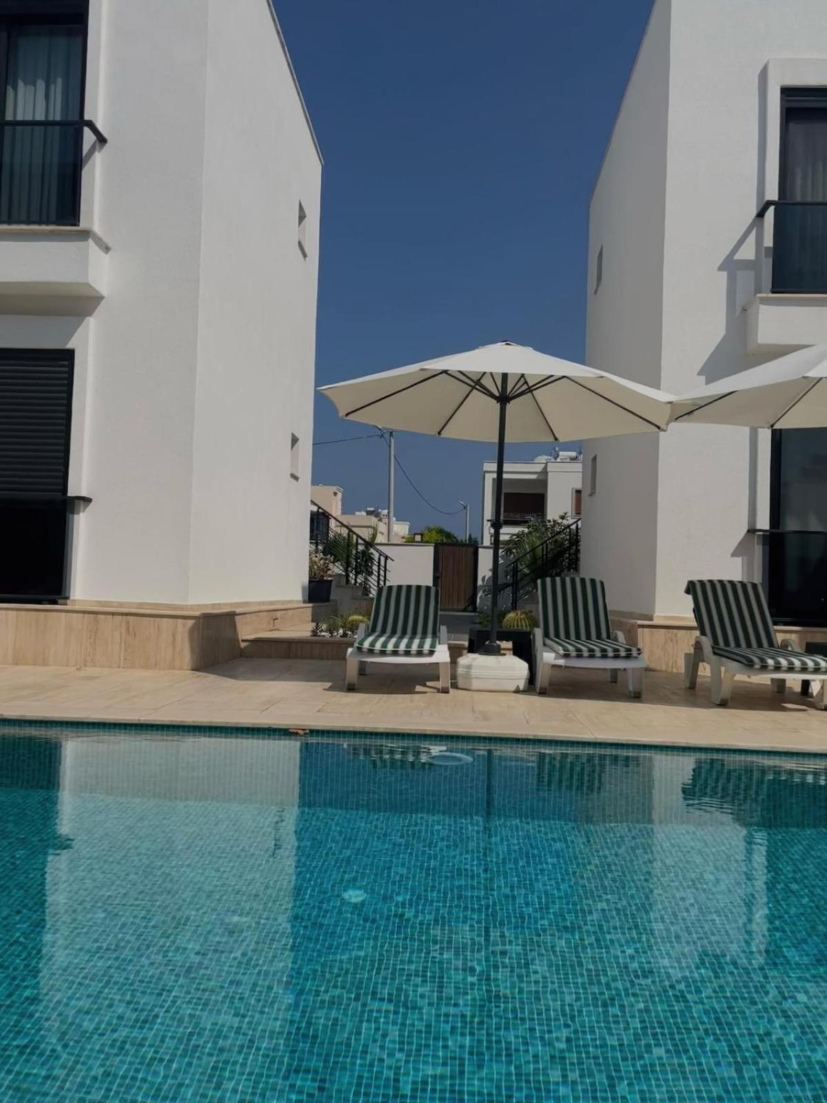 300m To 2 Bedroom Garden Floor Flat With Pool - Yeni Duenya A1 Apartment Bodrum