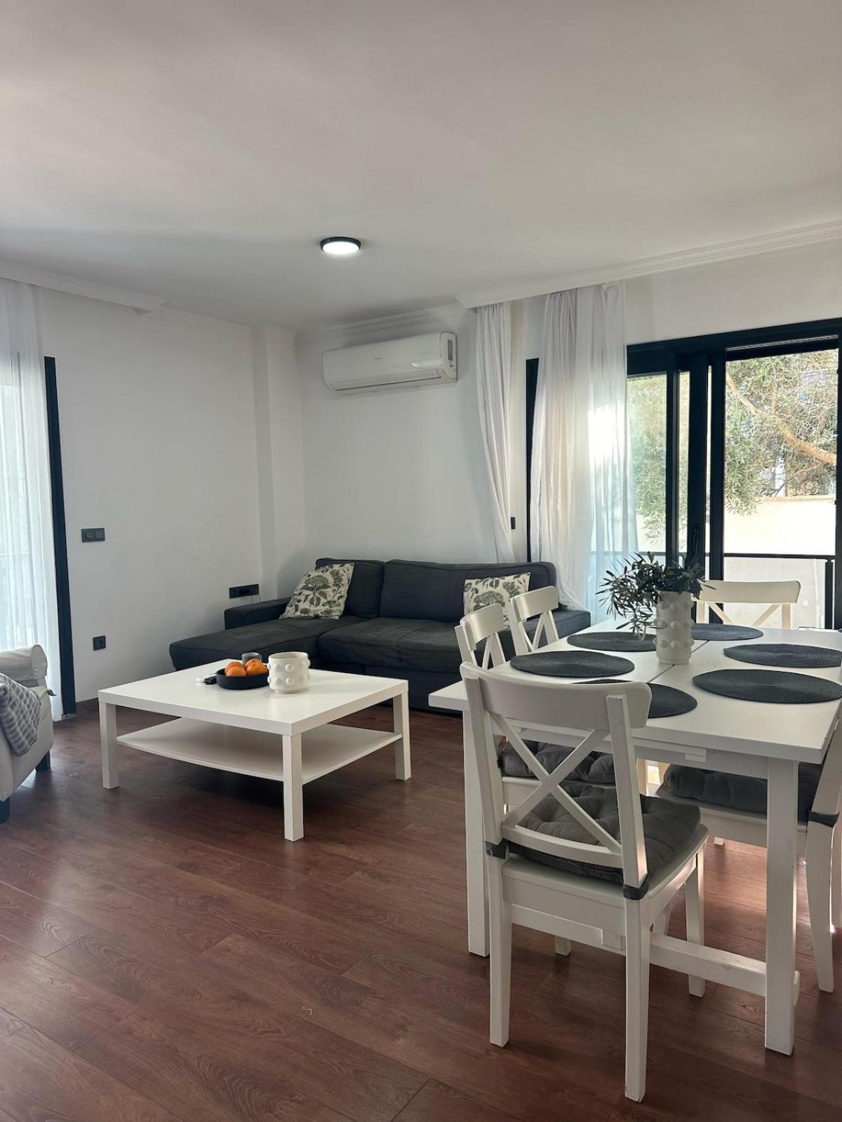 Apartment 300m To 2 Bedroom Garden Floor Flat With Pool - Yeni Duenya A1 Bodrum
