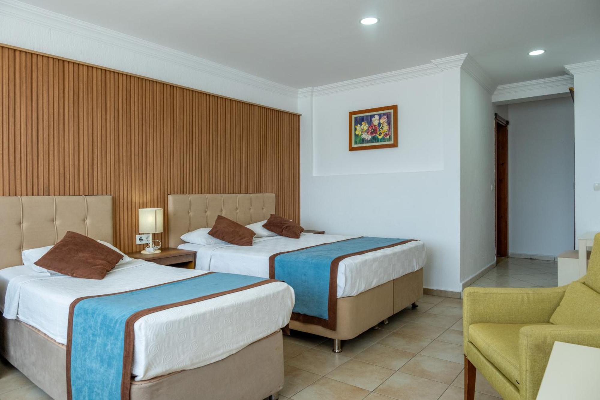 Dinc Bed & Breakfast 3*