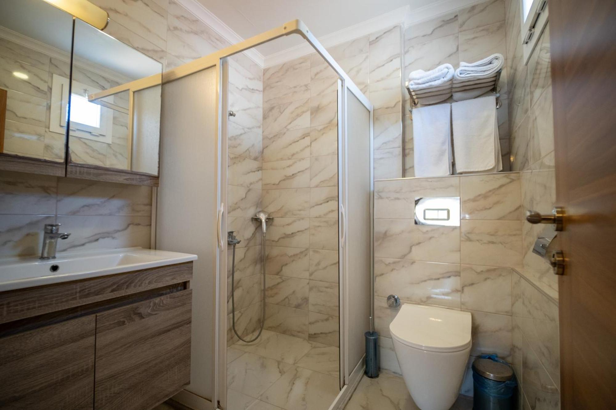 Bed & Breakfast Dinc 3*