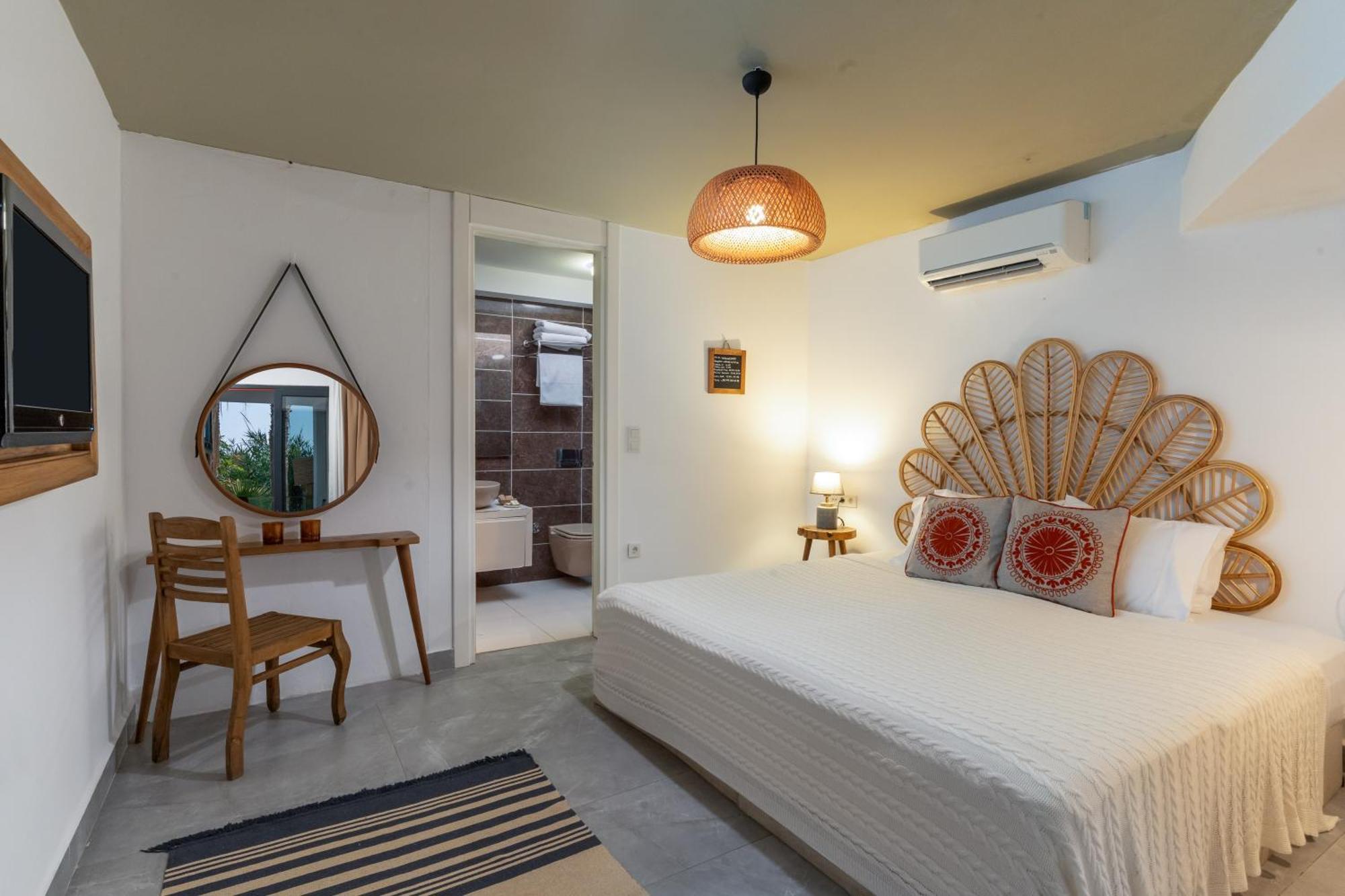 La Local House & Hotel