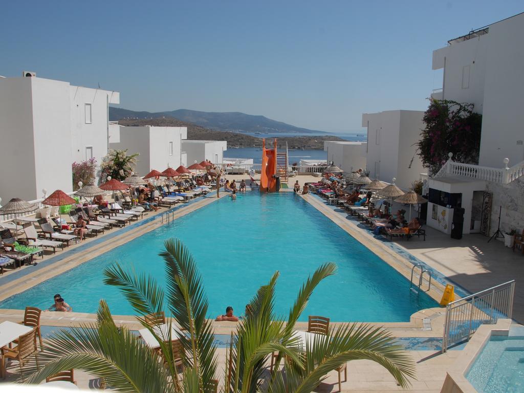 Peda Gumbet Holiday Beach 3* Bodrum
