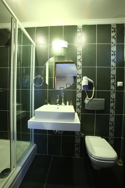 Albatros Otel