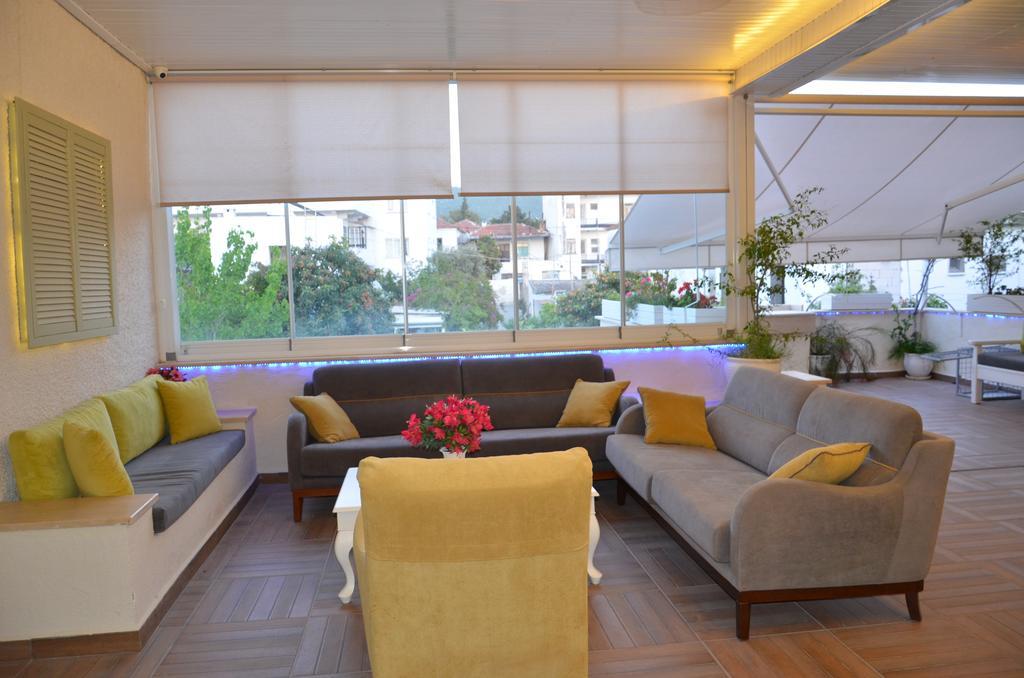 Albatros Otel *