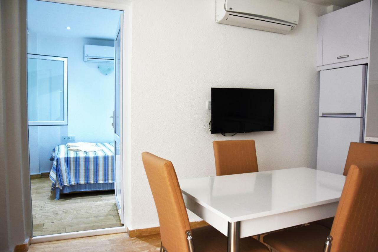 Aparthotel Sunrise Marina Apart *