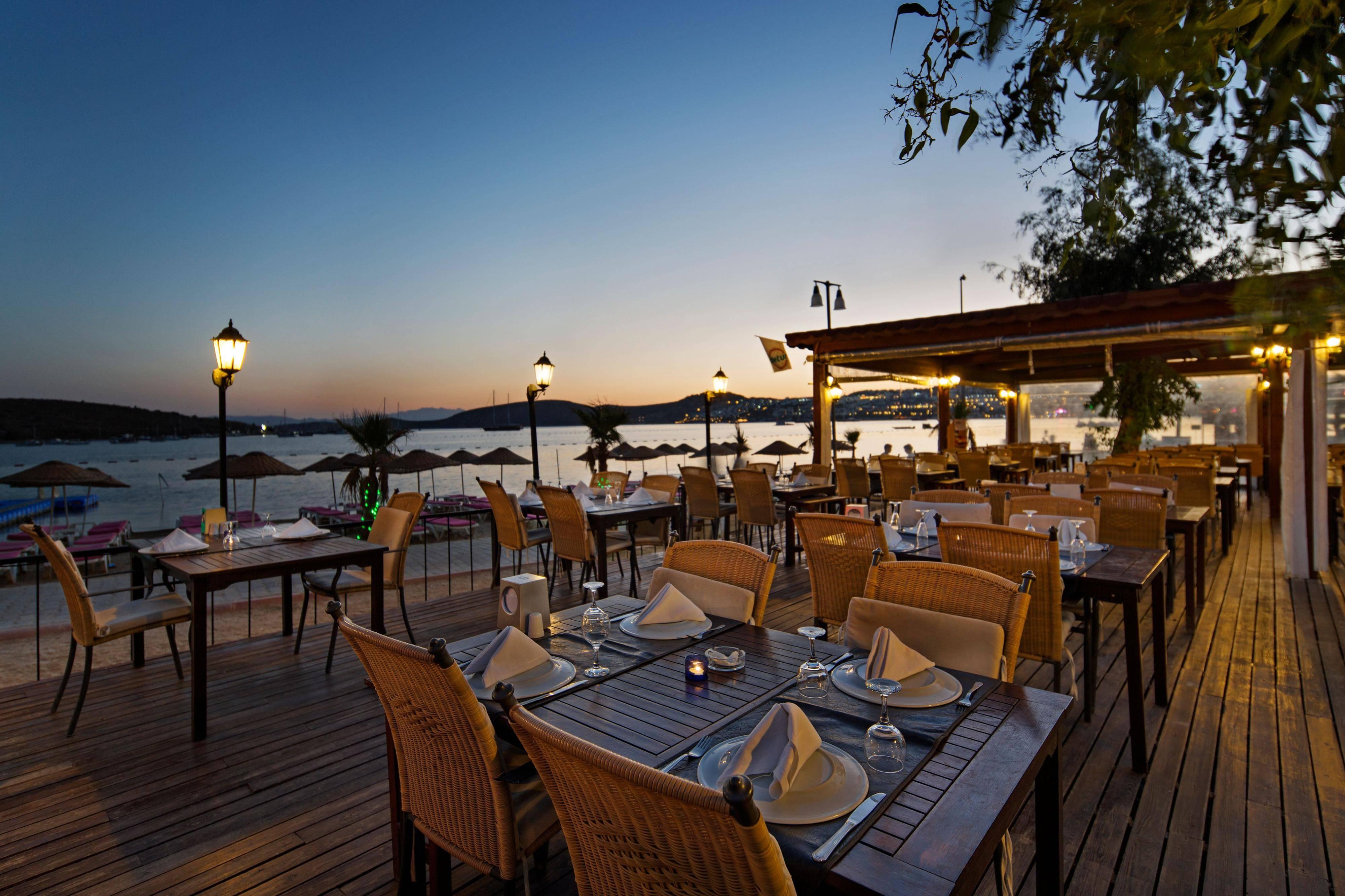 Hotel Ladonia Delmare 2*