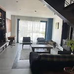 Bodrumda Deniz Ve Doga Manzarali Full Esyali Lueks Villa