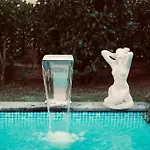 Villa Memories Guemuesluek\'Te Oezel Havuzlu Villa