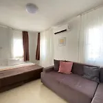 Stylish Peaceful Gem In Bodrum Center