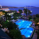 Gundem Resort