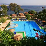Gundem Resort