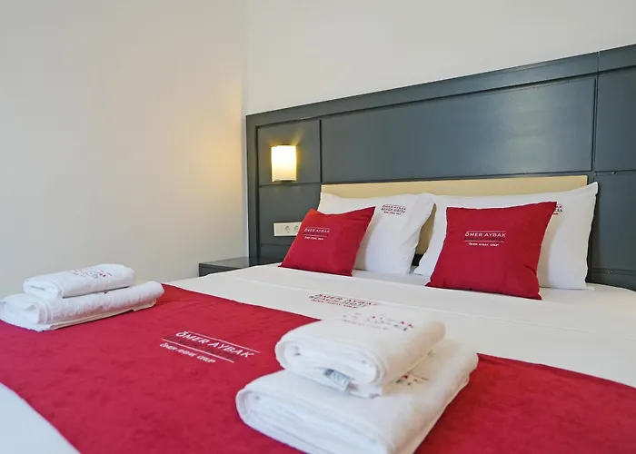 Oemer Aybak Beach Hotel