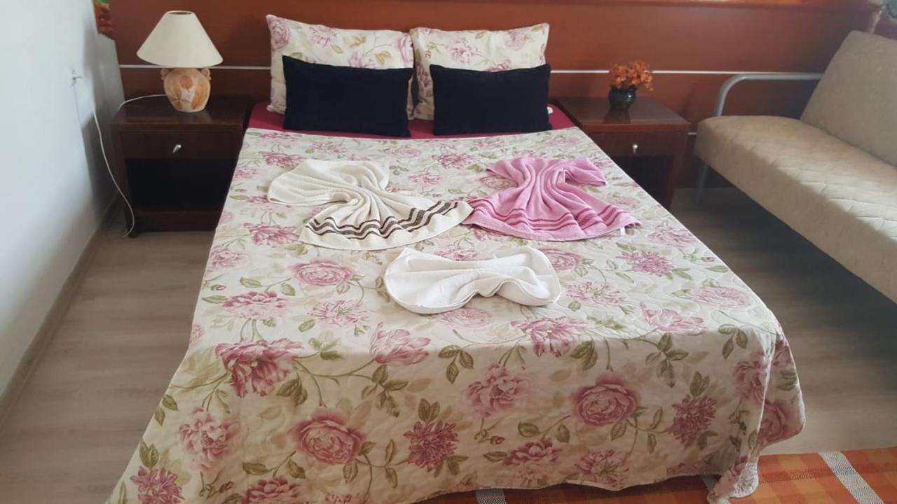 Goekmavi Guest house
