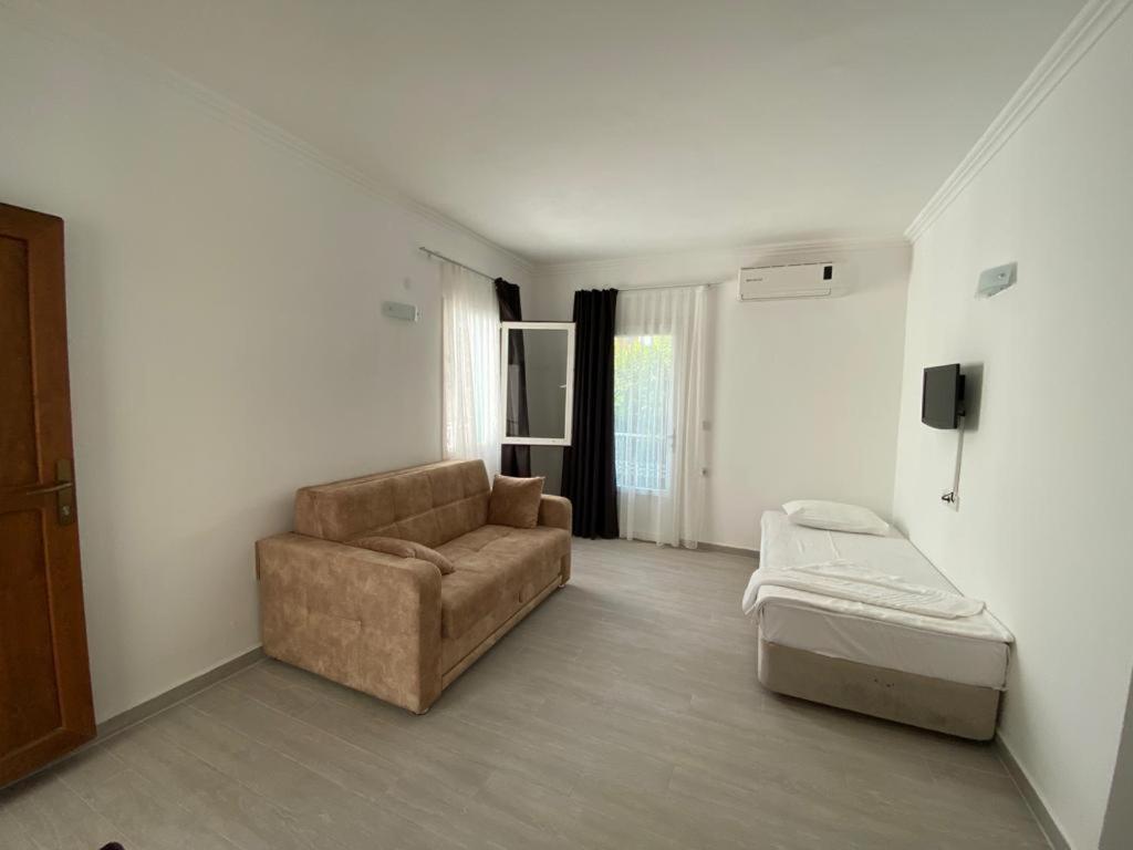 Otel Manolya