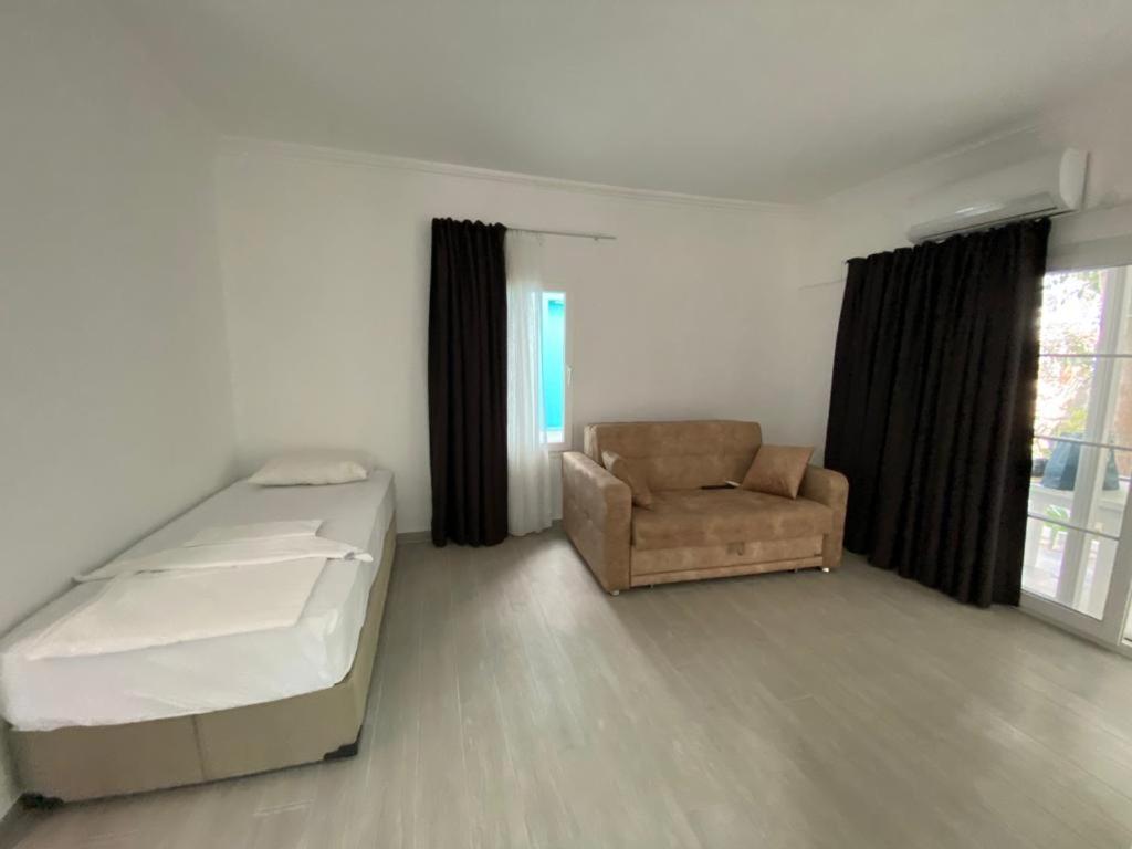 Otel Manolya *