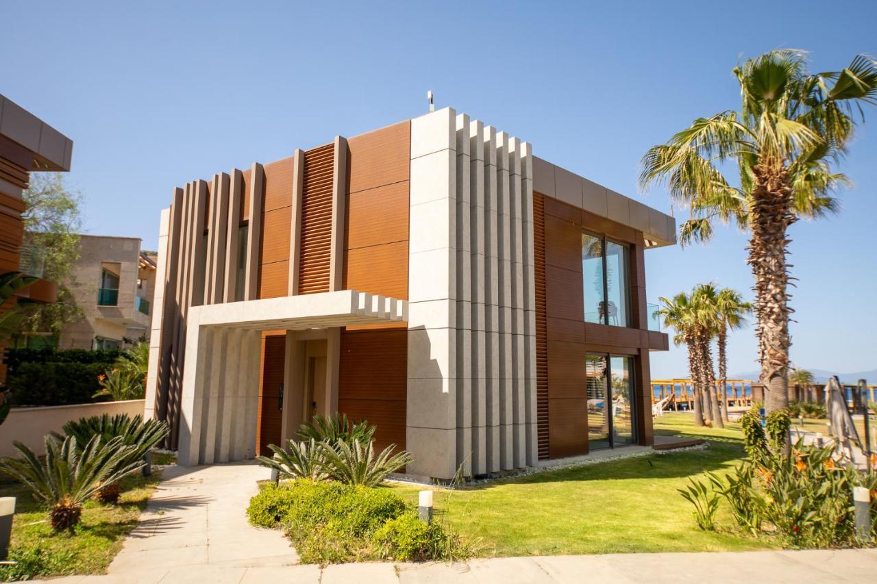 Villa Les Sables Suits