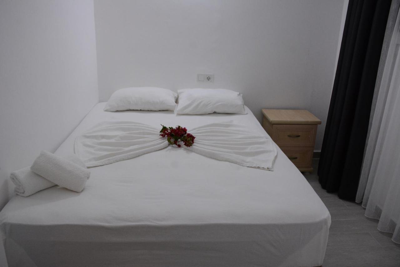 Hotel Manolya *