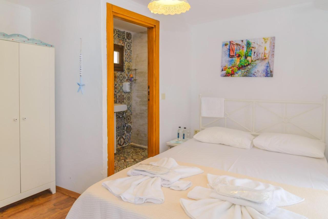 Tas Butik Otel Otel *