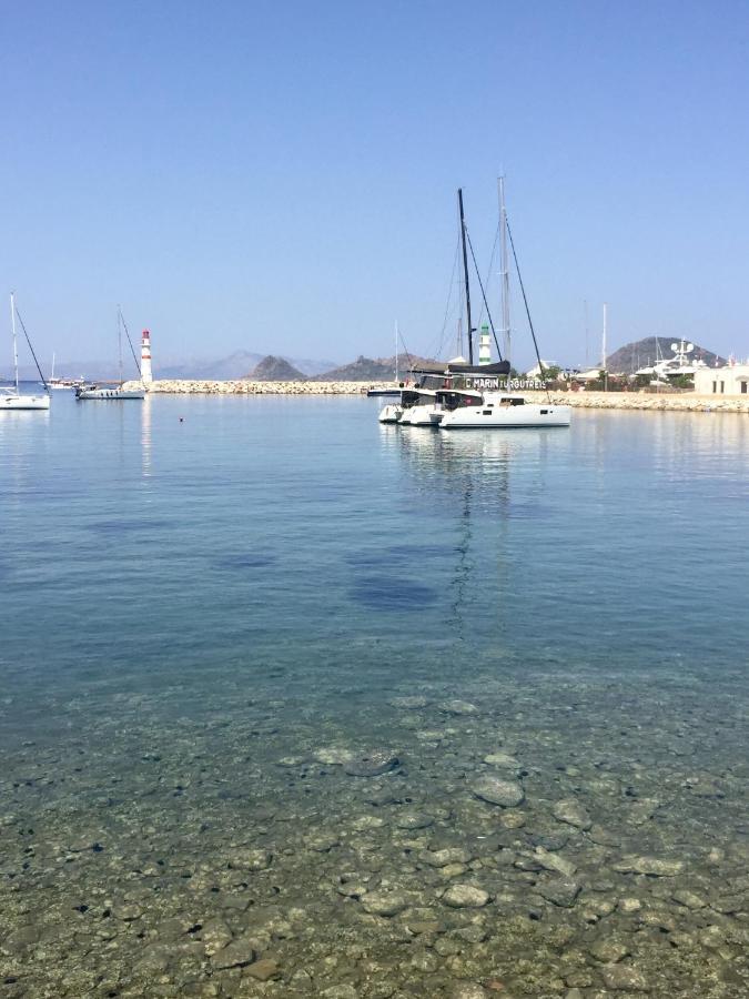 Bodrum-turgutreis Merkezde Plaja 50 Metre Uzaklikta 1 Ve 2 Numarali Daireler Apartment Bodrum