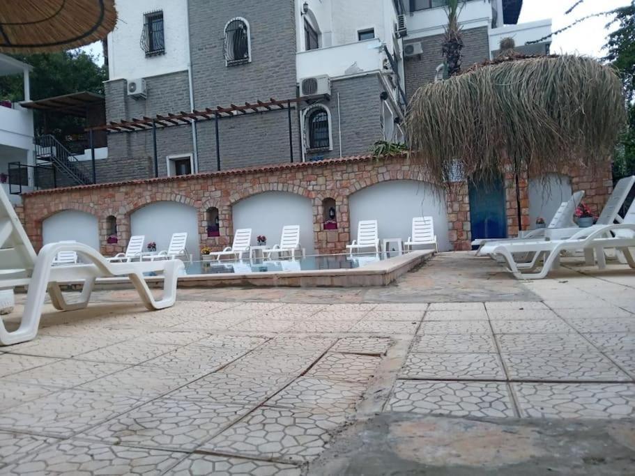 Apartment Cozy And Central With Shared Pool Near Beach In Bodrum