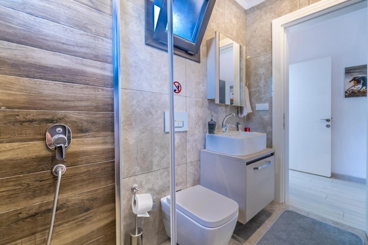 Contemporary Luxury In Yalikavak Center Villa *