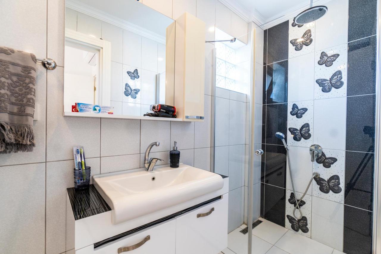 Contemporary Luxury In Yalikavak Center Villa Bodrum