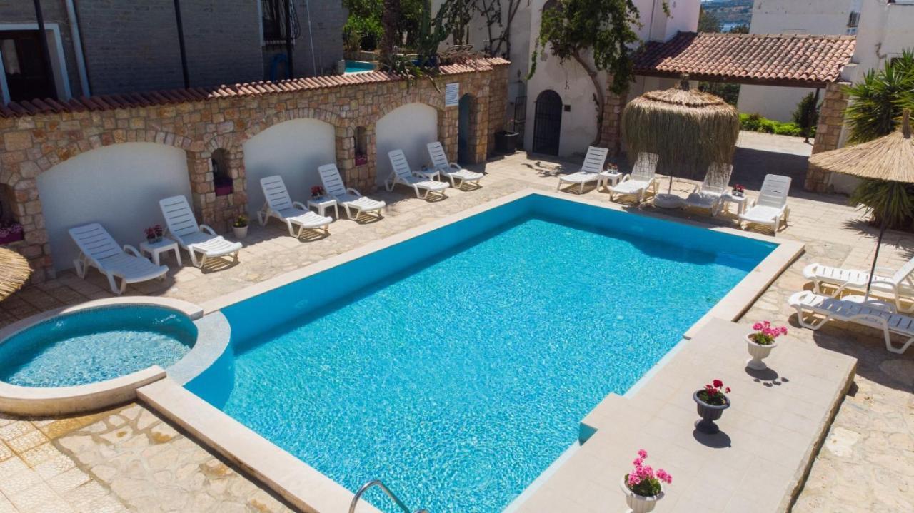 Apartment Dolphin Residences Yasemin 2